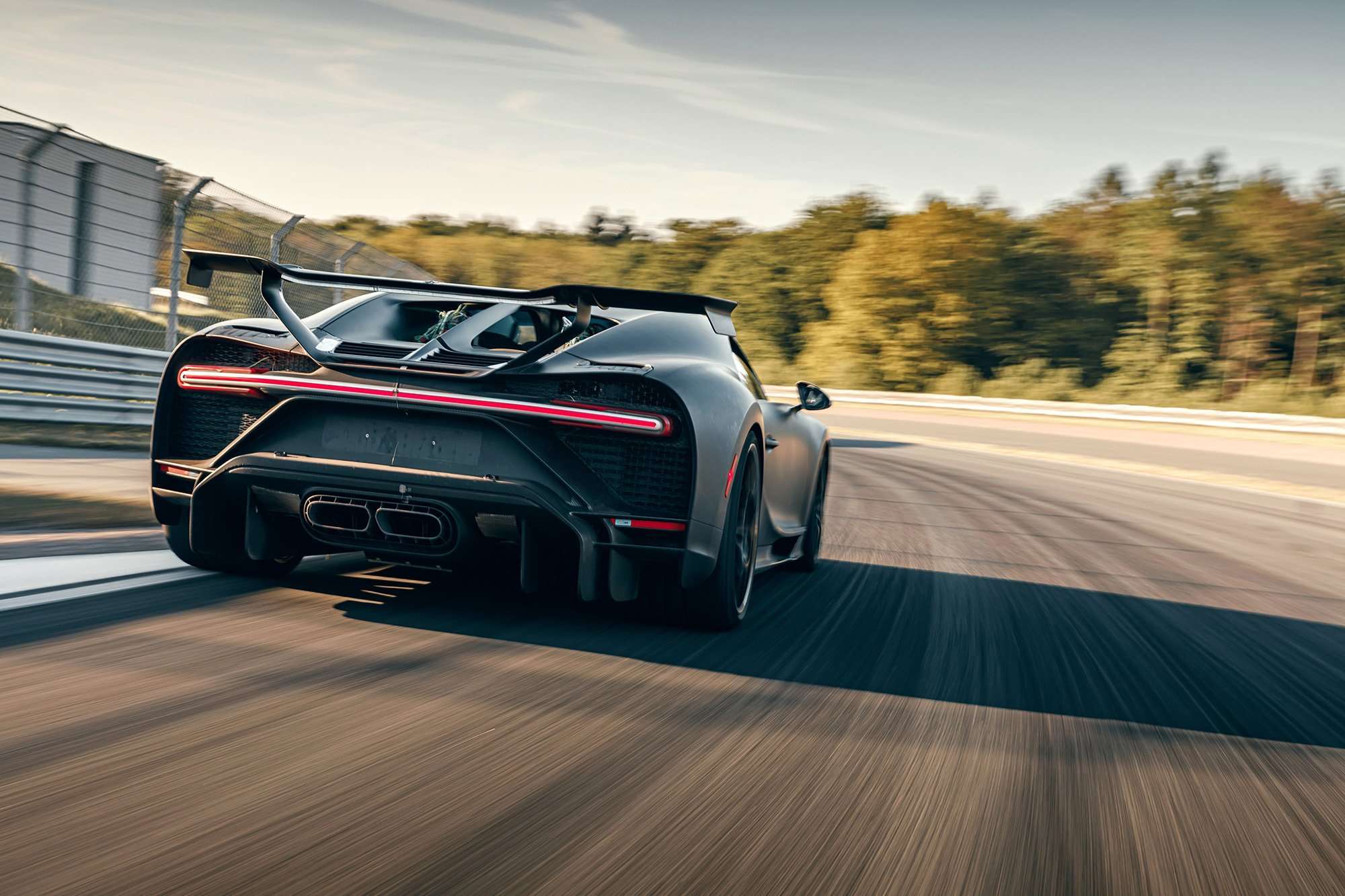 Bugatti Chiron Pur Sport Bilster Berg 5