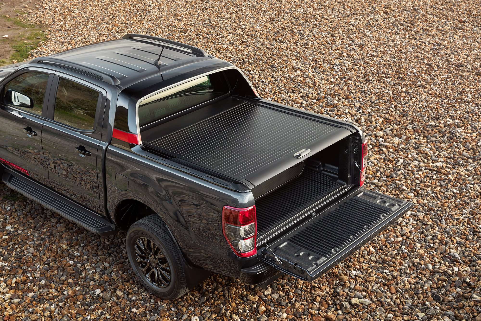 Ford Ranger Thunder 2020 caja