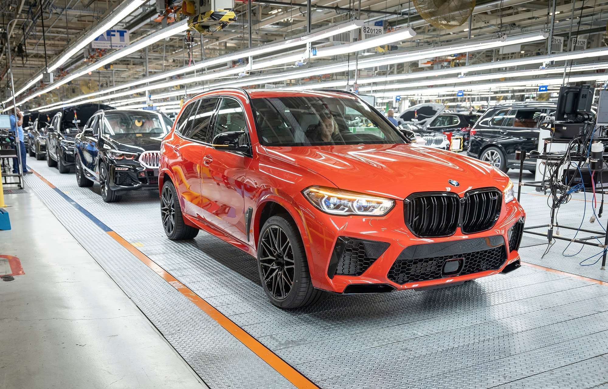 BMW Manufacturing 5 millones BMW X5 M
