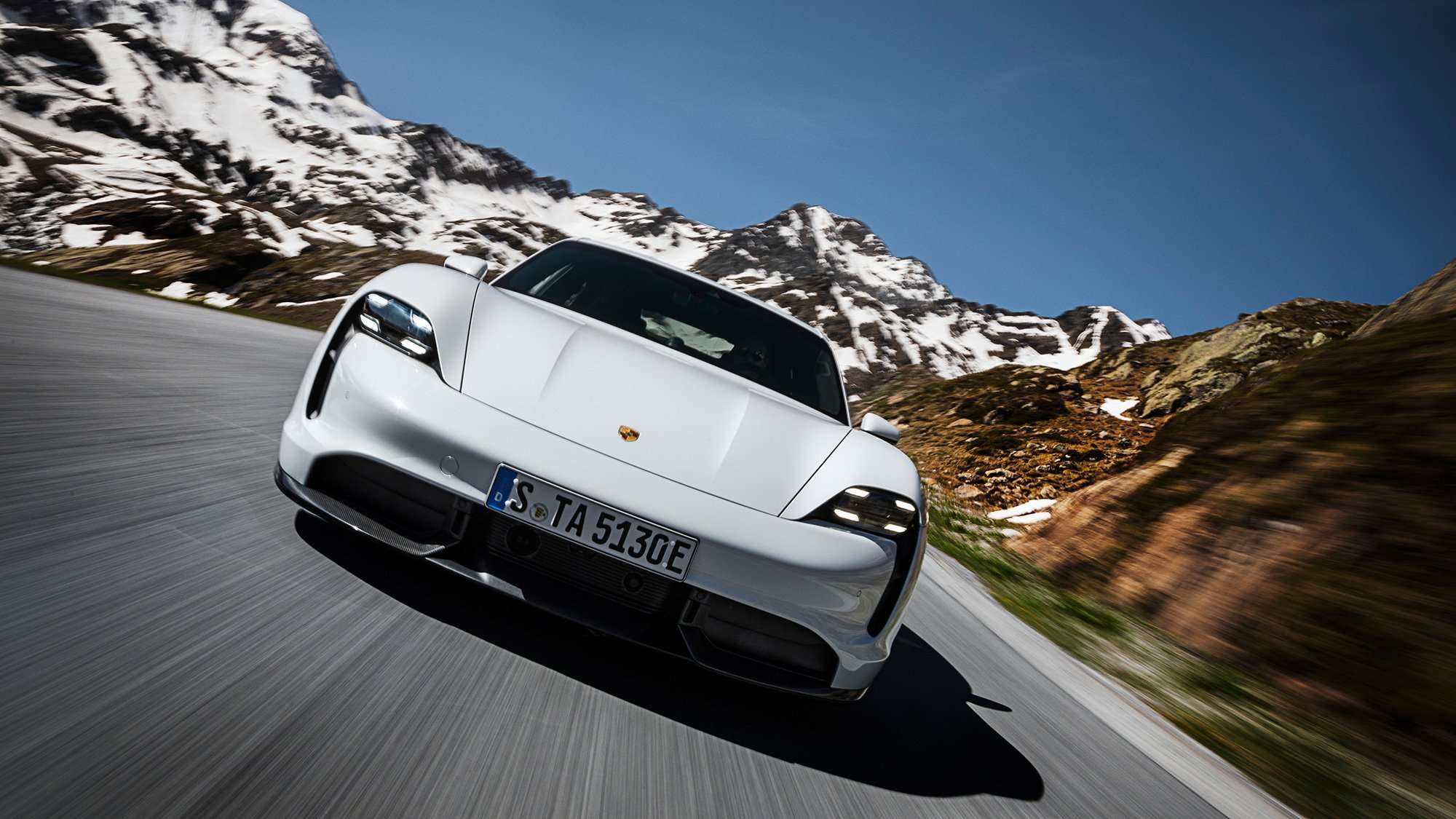 Porsche Taycan auto innovador 2020 premio