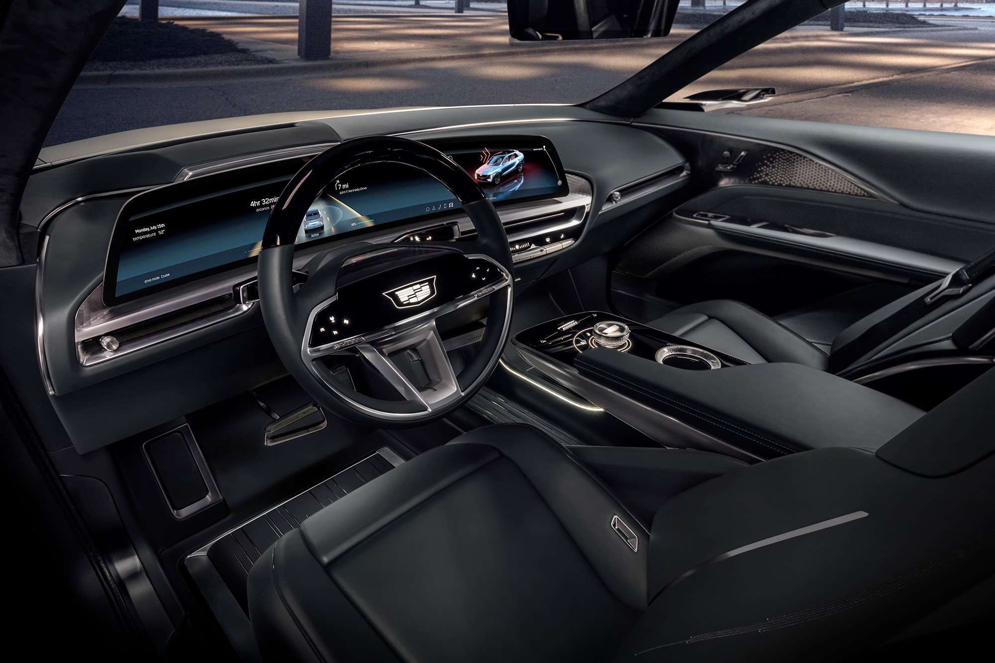 Cadillac-LYRIQ