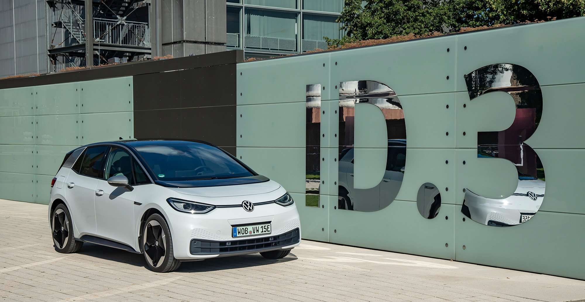 Volkswagen ID 3 logo