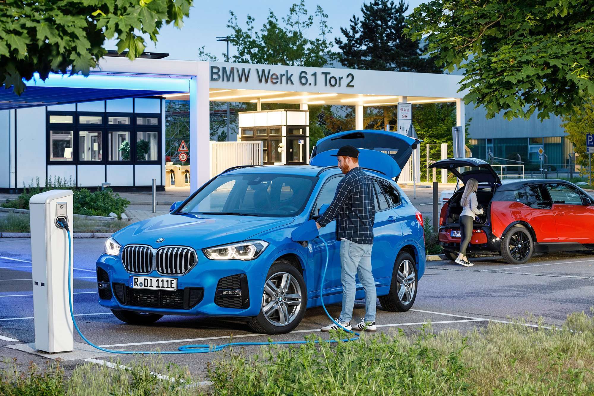 P90403297_highRes_bmw-x1-xdrive25e-in-