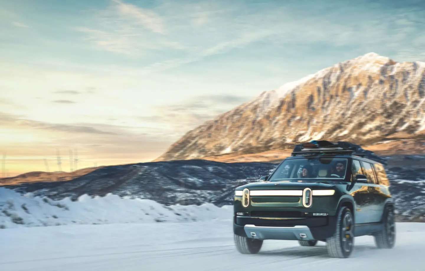 Rivian R1S Adventure