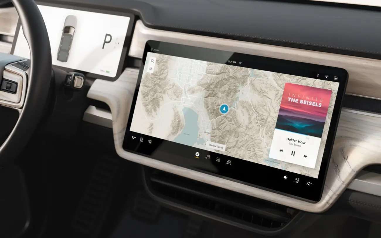 Rivian R1S interior