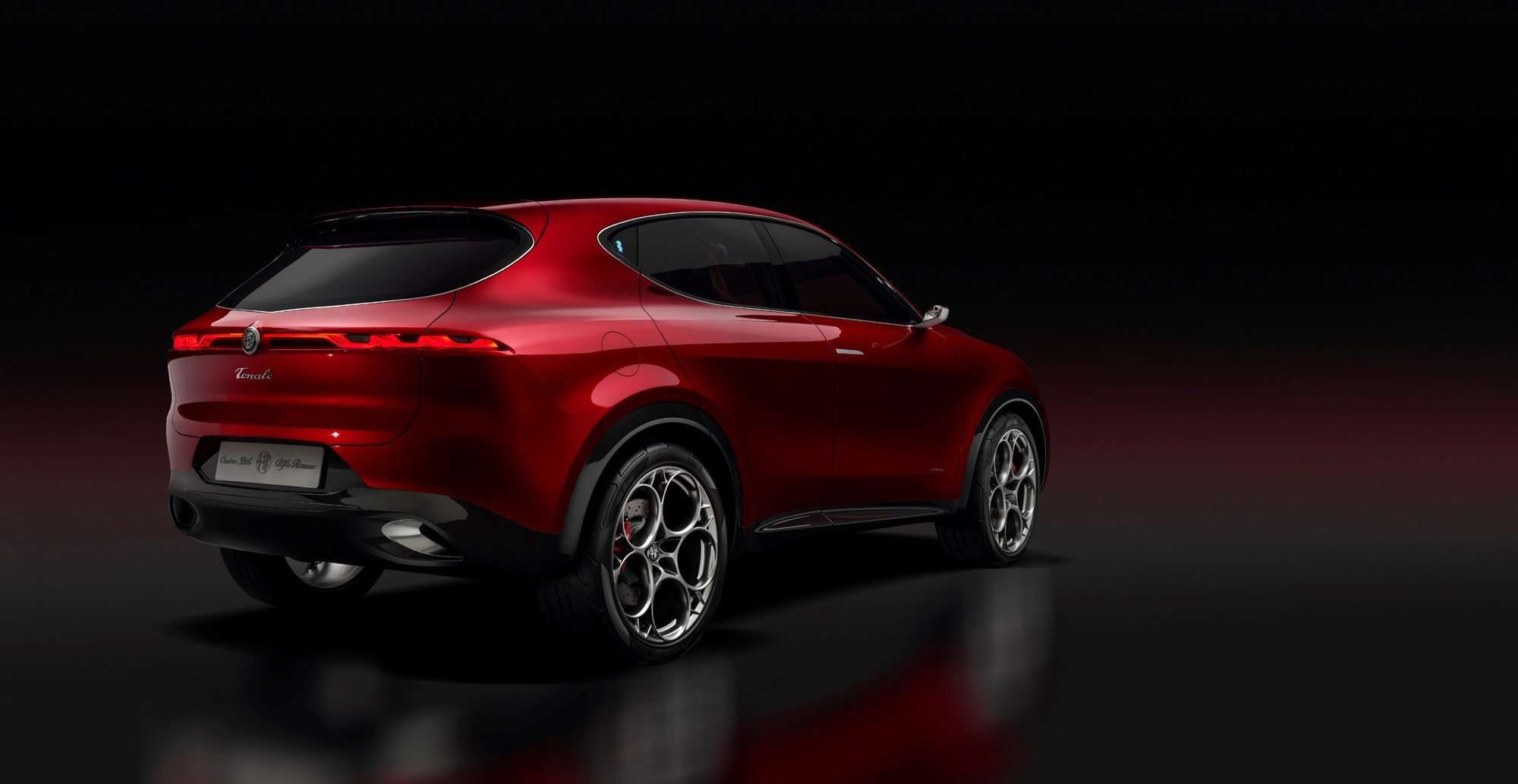 Alfa-Romeo-Tonale-Concept-atras