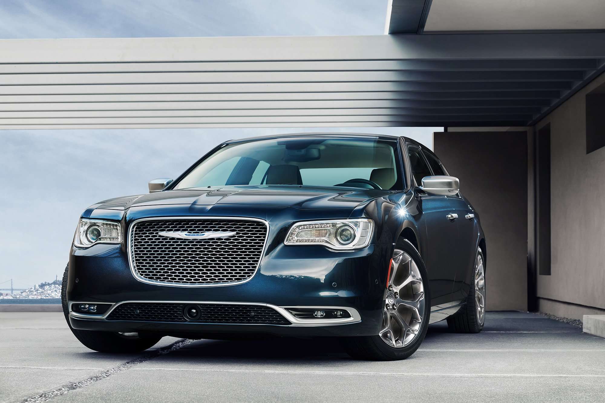 Chrysler 300C 2021 costado
