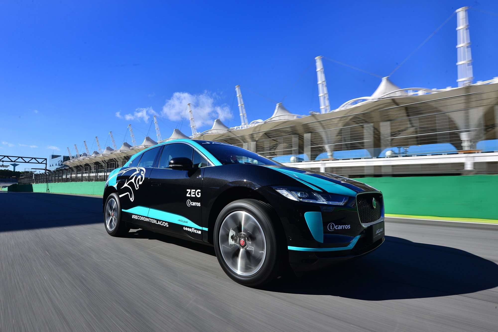 I-PACE_recordinterlagos_Goodyear2