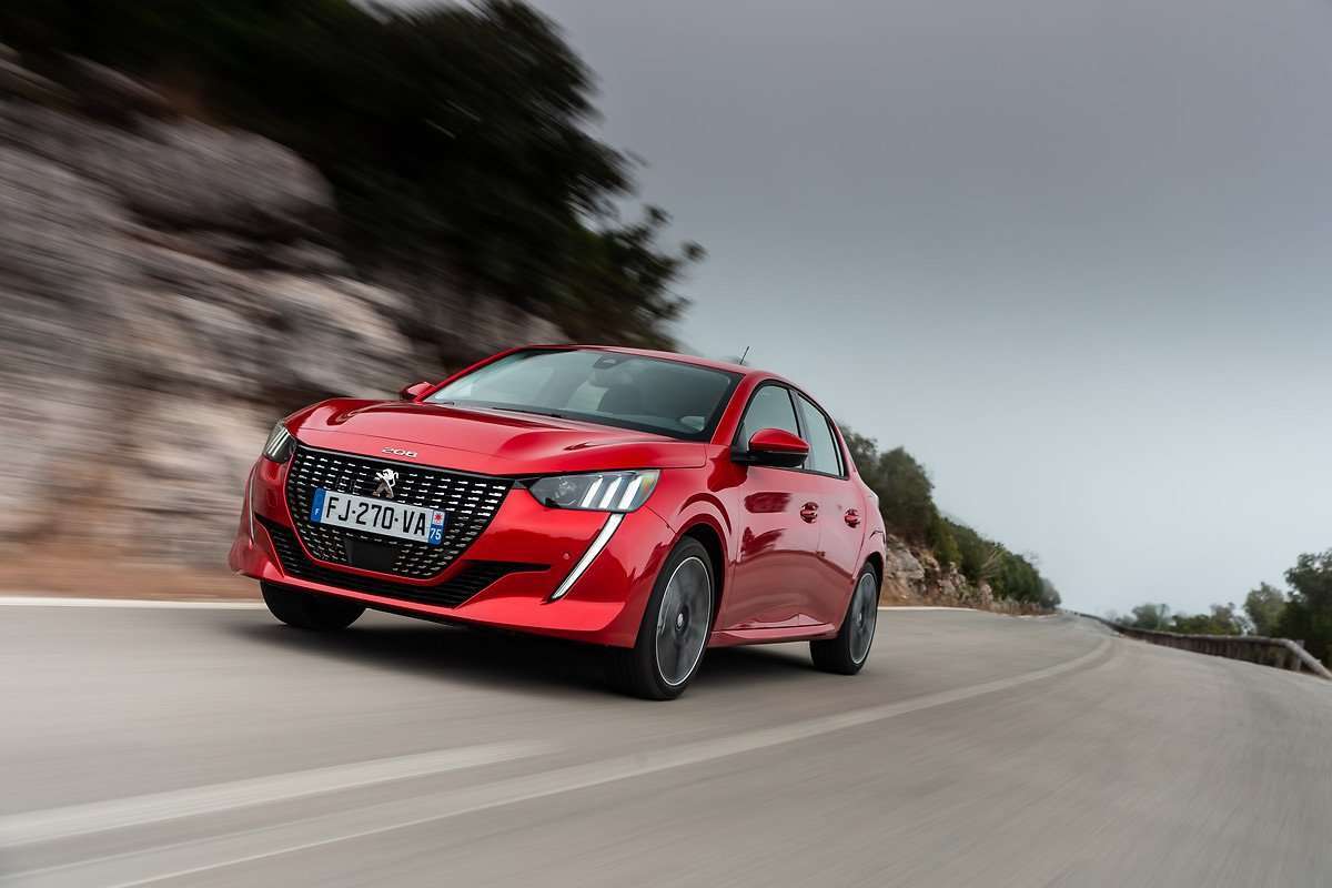 Nuevo Peugeot 208 costado frontal