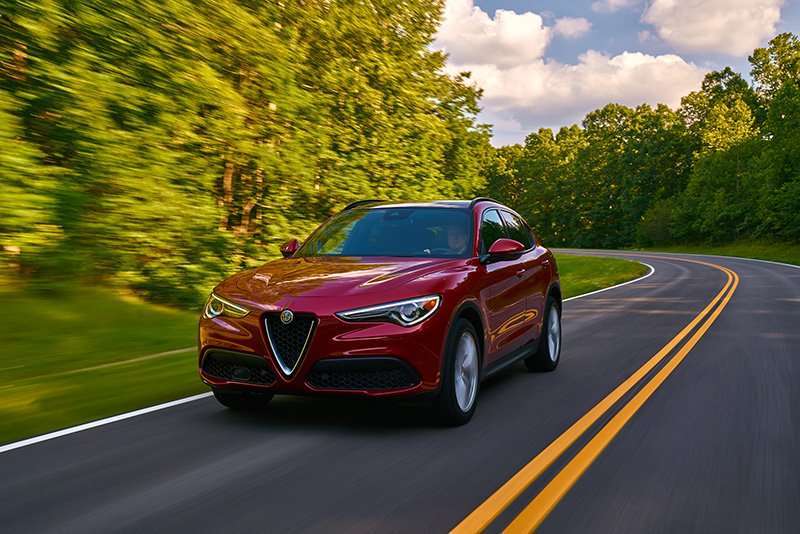Alfa Romeo Giulia y Stelvio Lusso 2021