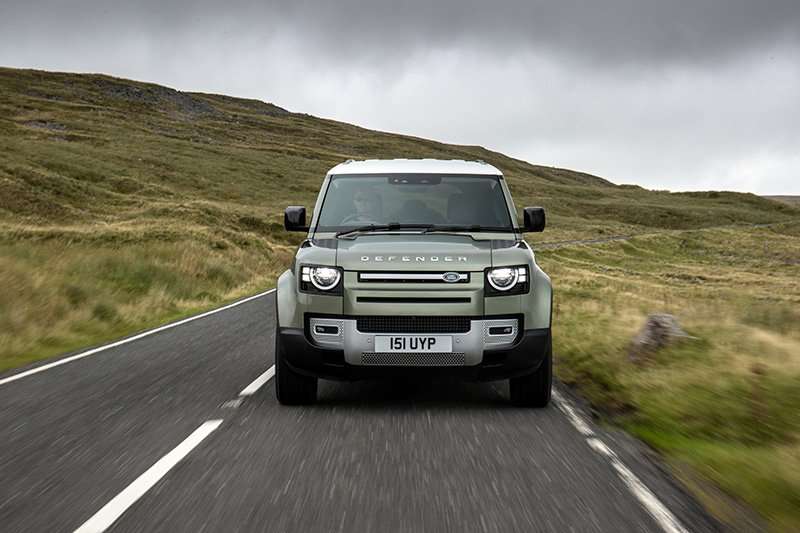 Land Rover Defender frontal premio