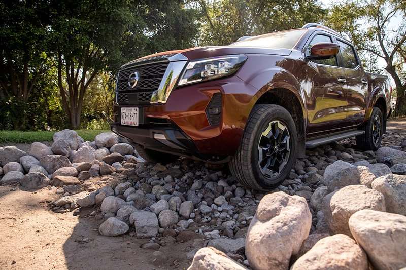 Nissan Frontier 2021 desempeno