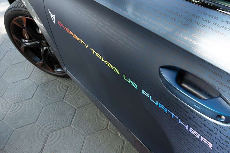 CUPRA-A-proud-Formentor letras