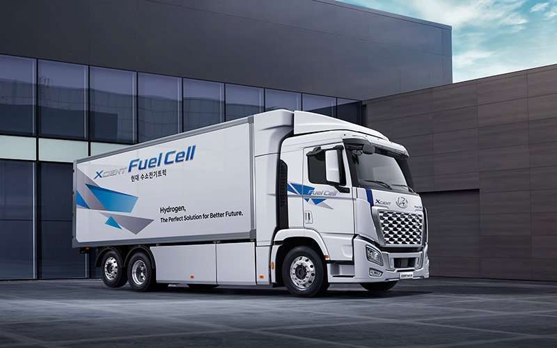 Hyundai XCIENT Fuel Cell 2021 costado