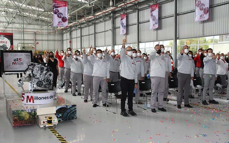 15 millones motores Nissan Mexicana