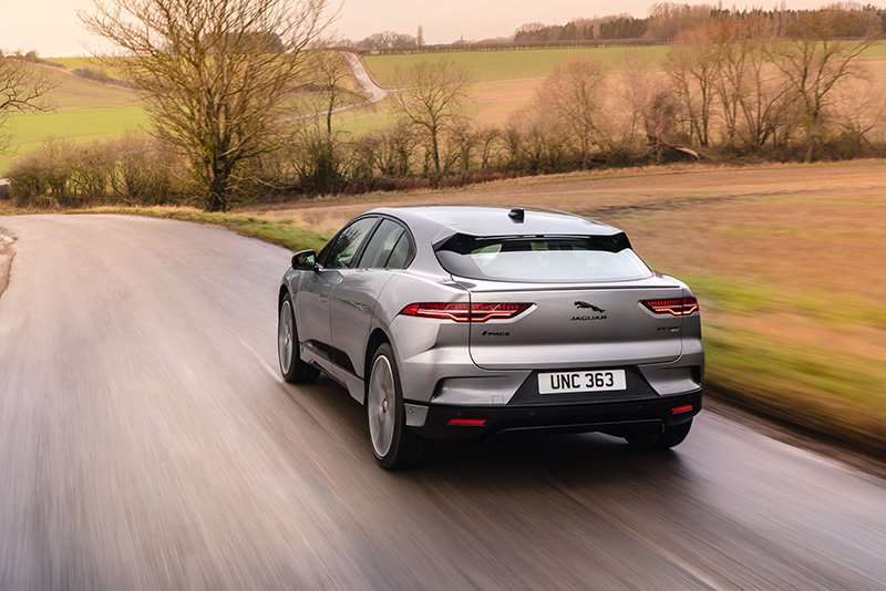 Jaguar I-PACE trasera 2021
