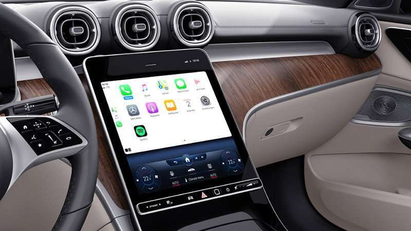 Mercedes-Benz C 200 Sport Apple CarPlay