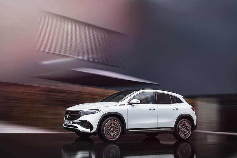 Mercedes EQA sistemas conduccion