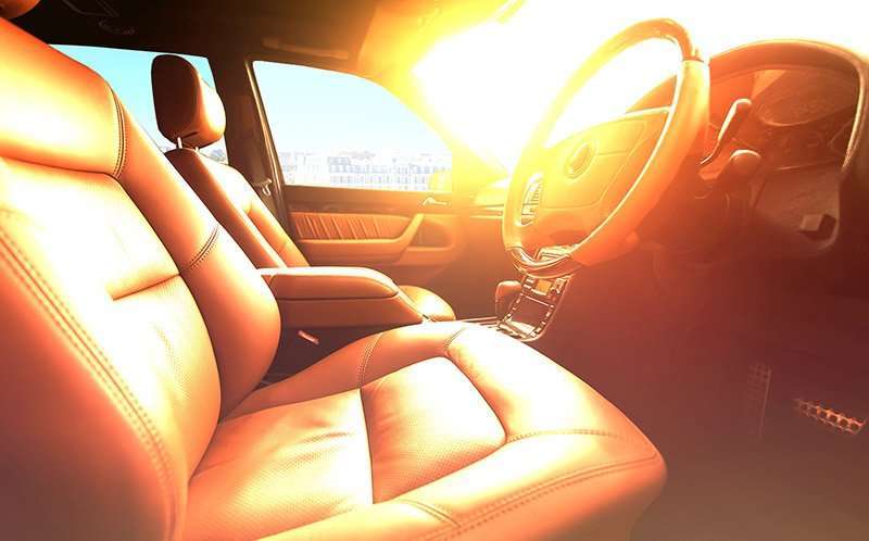 calor afecta auto