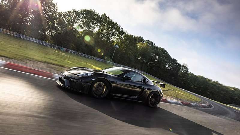 Porsche-718-Cayman-GT4-RS-Nurburgring-pruebas