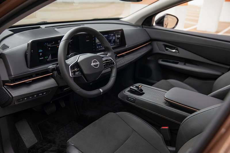 Nissan Ariya detalles diseno interior