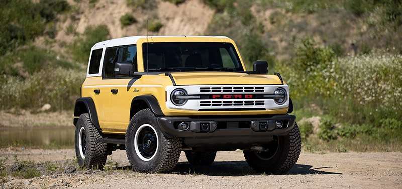 2023-Bronco-Heritage-Limited-Edition_Yellowstone_Metallic