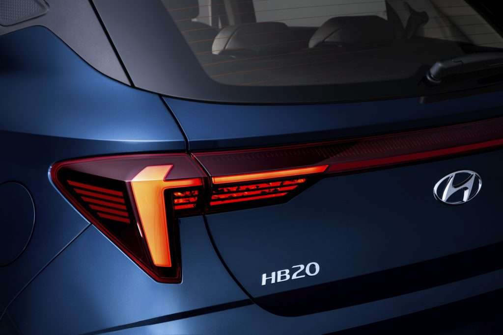 Hyundai HB20 2023 faro