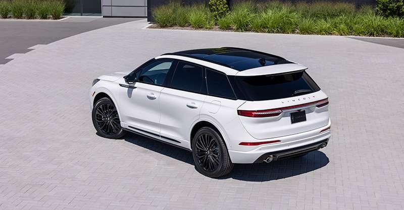 Lincoln Corsair 2023 atras