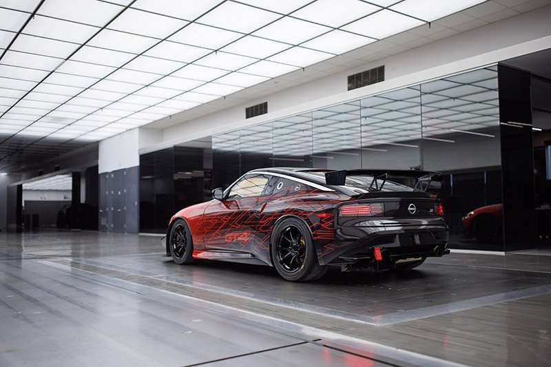 Nissan Z GT4 trasera