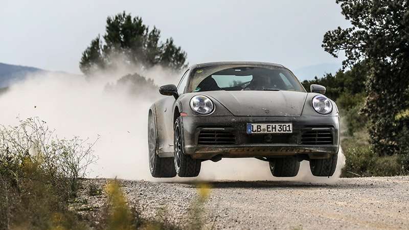 Porsche 911 Dakar terraseria