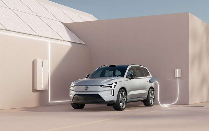 Volvo EX90 lanzamiento carga