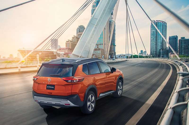 Nissan X-Trail 2023 Mexico atras