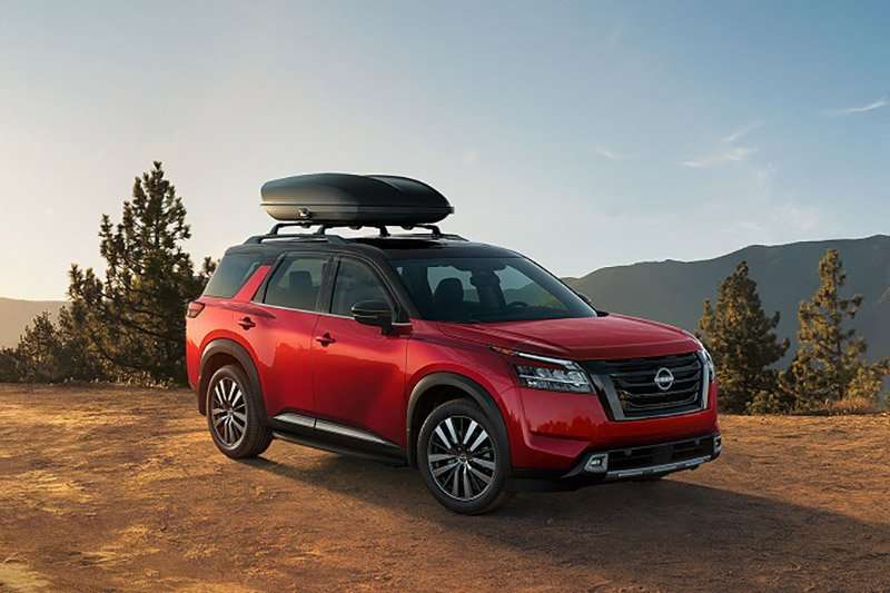 Nissan Pathfinder 2023 accesorios