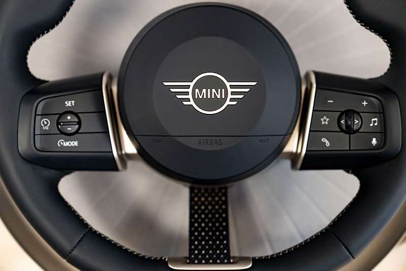 MINI Charismatic Simplicity volante