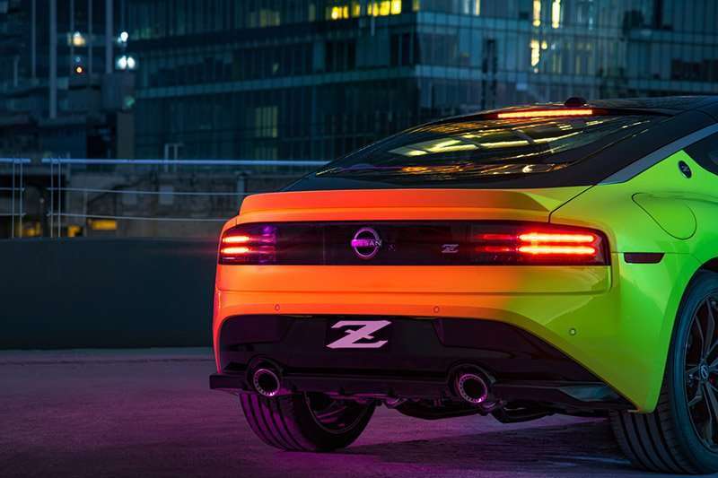Nissan Z 2023 trasera