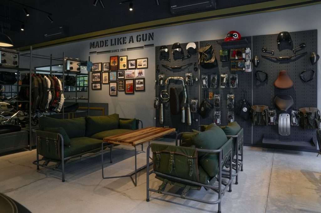 Royal Enfield Polanco10