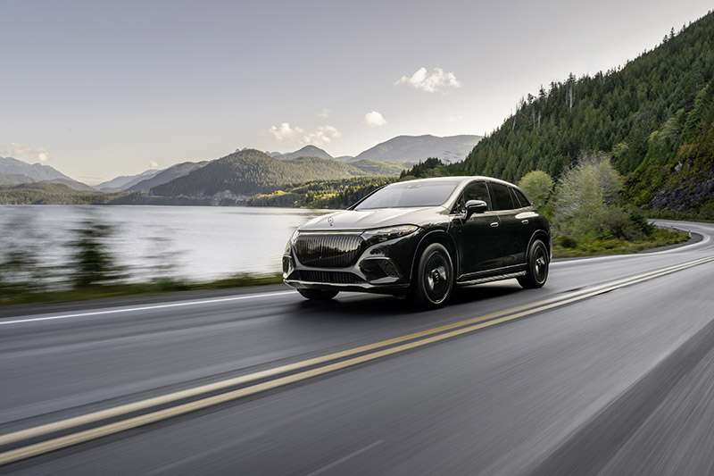 Mercedes-Maybach EQS 680 diseno