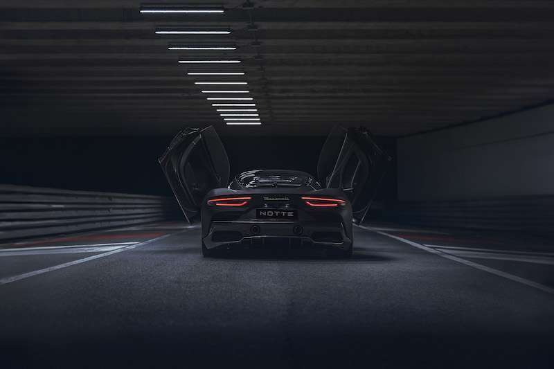 Maserati MC20 Notte trasera