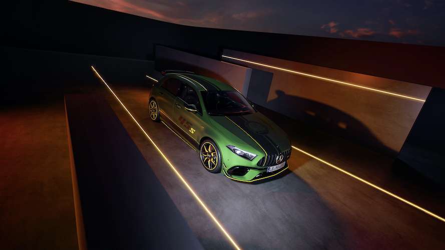 Mercedes-AMG A 45 S 4MATIC+ Edicion Limitada arriba
