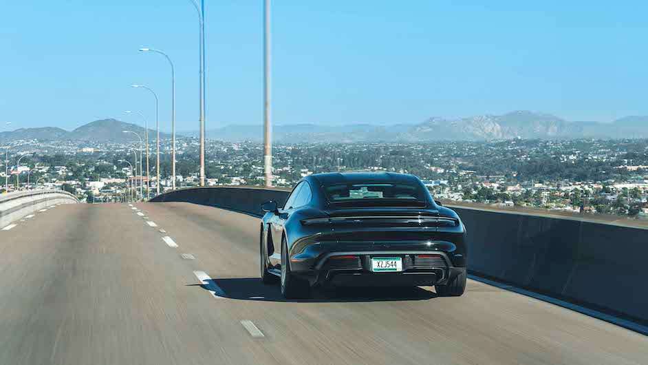 nuevo Porsche Taycan autonomia