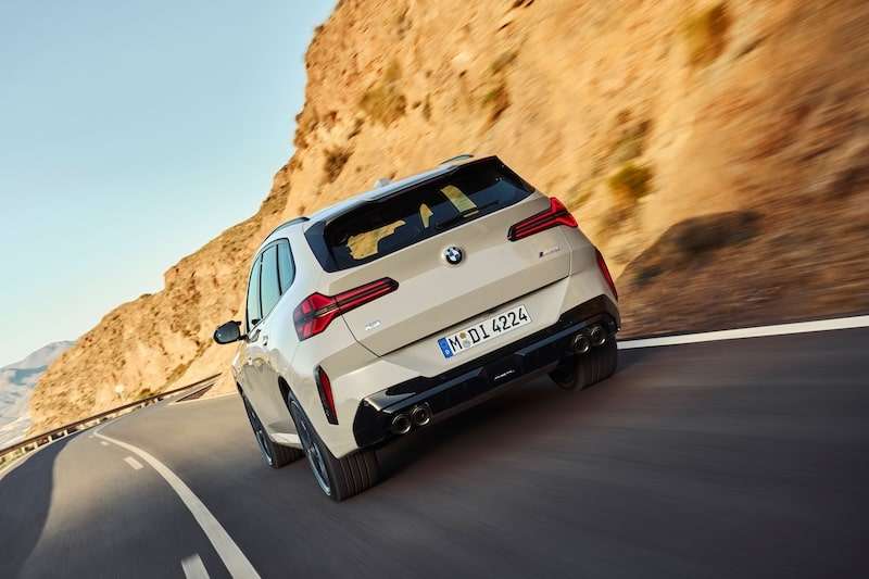 BMW X3 2025 trasera-min