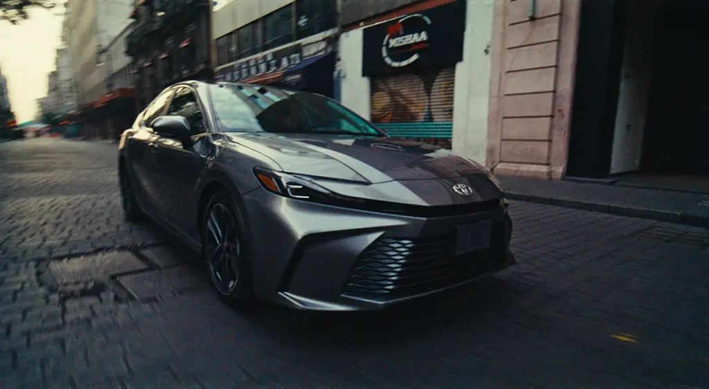 Toyota Camry 2025 diseno
